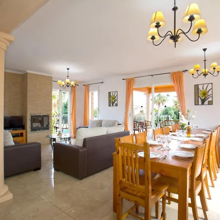 Delfin By Interhome *